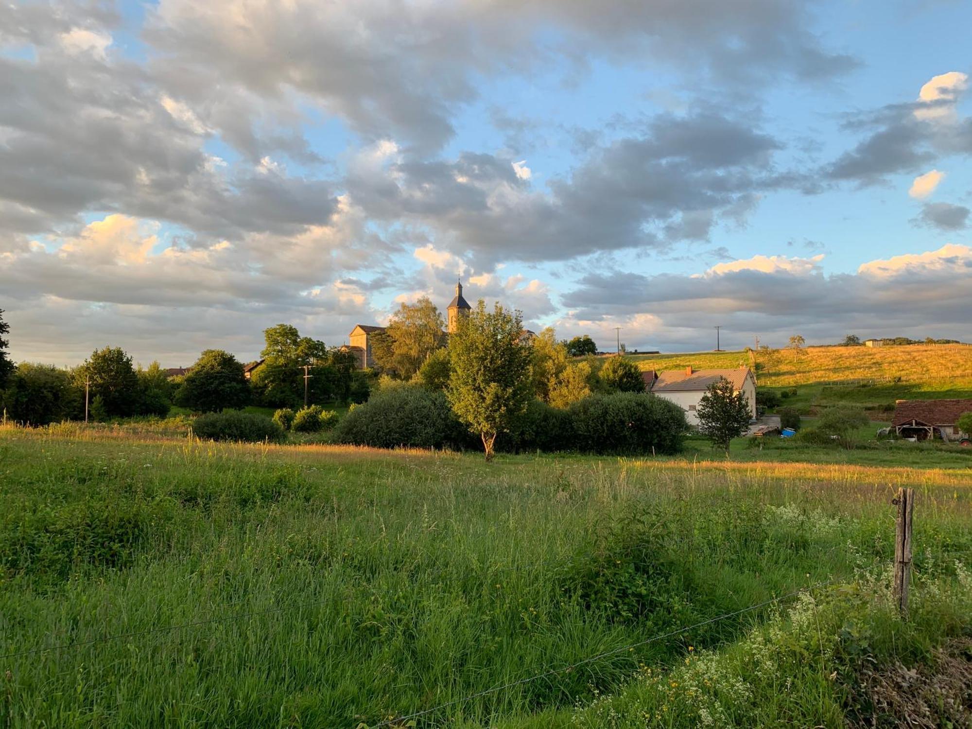 Aux Songes D'Elise Lägenhet Belmont  Exteriör bild